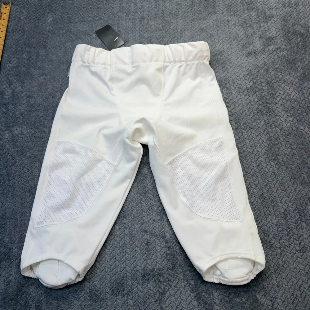 Nike Football Pants Mens XL White Integrated Pads D-Ring Belt NWT AO4799-100